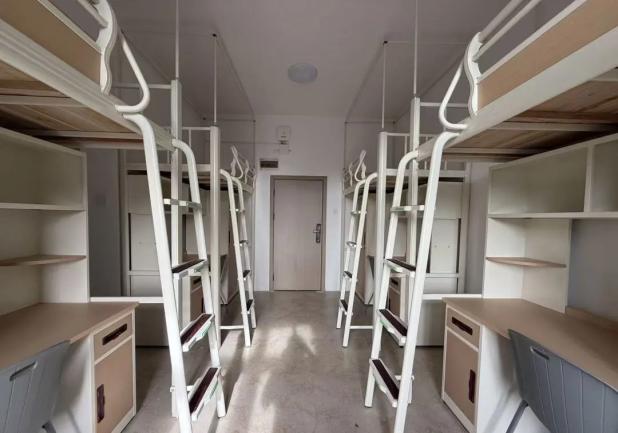 1815f11a492649a8af3e88ab95980422 1815f11a492649a8af3e88ab95980422