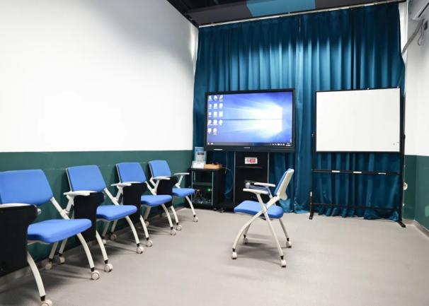 824d908f59de471495a66251394087f6 824d908f59de471495a66251394087f6