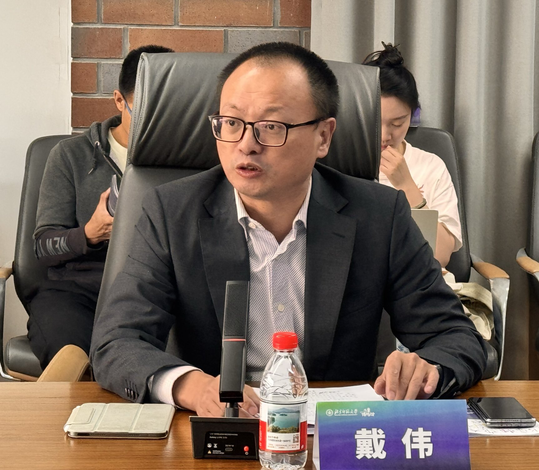 c40cc1de129c4f5baab512a097994f4e c40cc1de129c4f5baab512a097994f4e