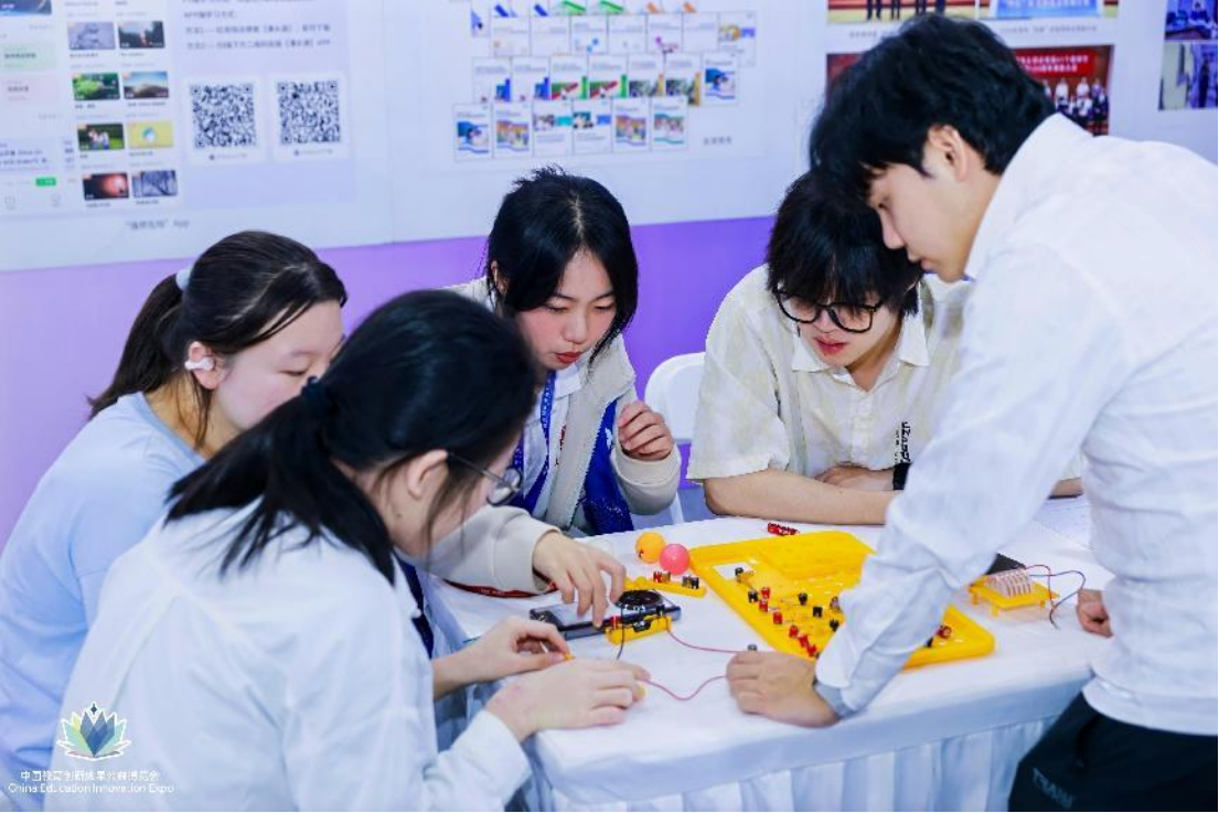 e018d0f563f649b9b8ad040362456055 image.png