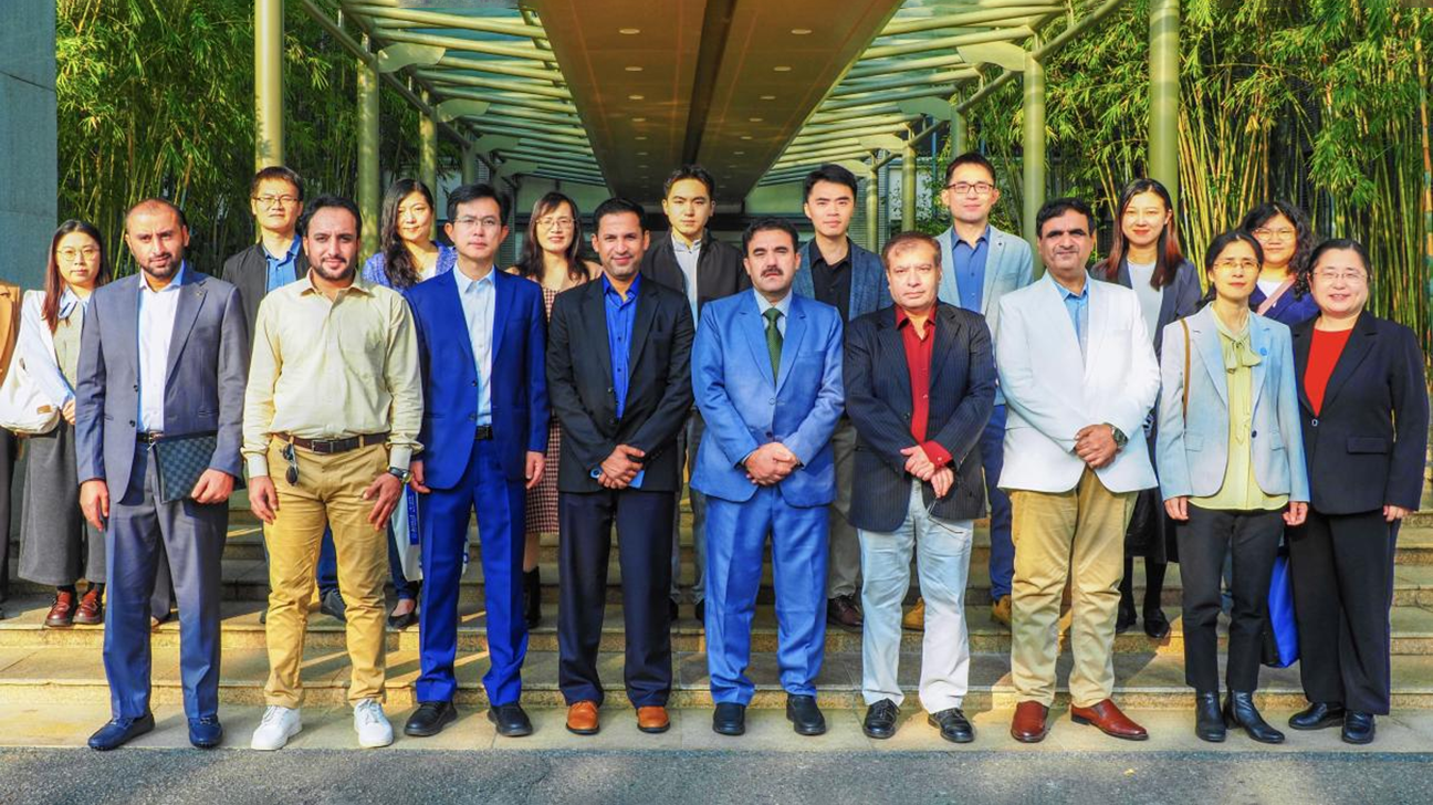 3ff2042dad0f452ea29cd05ec8a3526d